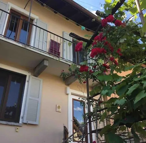 Dom wakacyjny Relax And Enjoy The Breathtaking Views Brissago